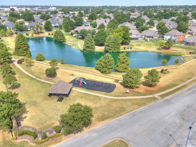 14011 E 87th Place N, Owasso, OK 74055