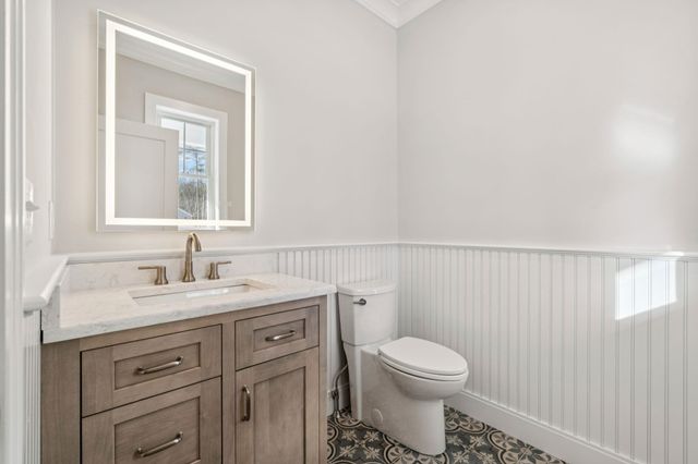 Autumn Lane, Newfields, NH 03856