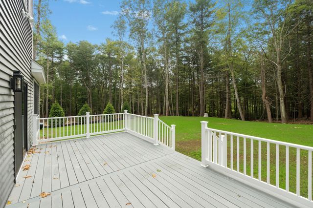 Autumn Lane, Newfields, NH 03856