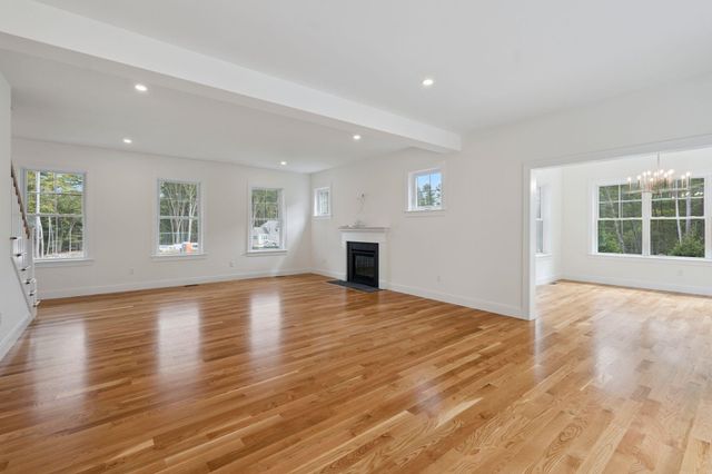 Autumn Lane, Newfields, NH 03856