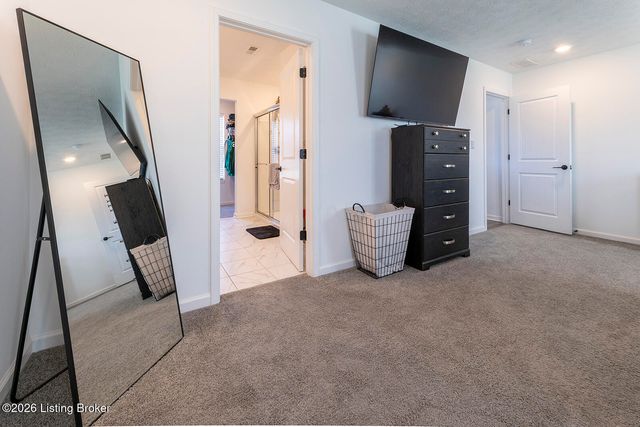 17006 Meander Way, Louisville, KY 40245