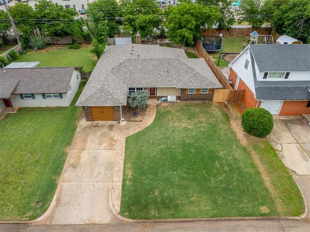 2006 N Nail Parkway, Moore, OK 73160