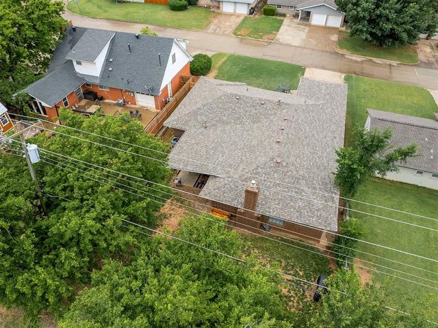 2006 N Nail Parkway, Moore, OK 73160