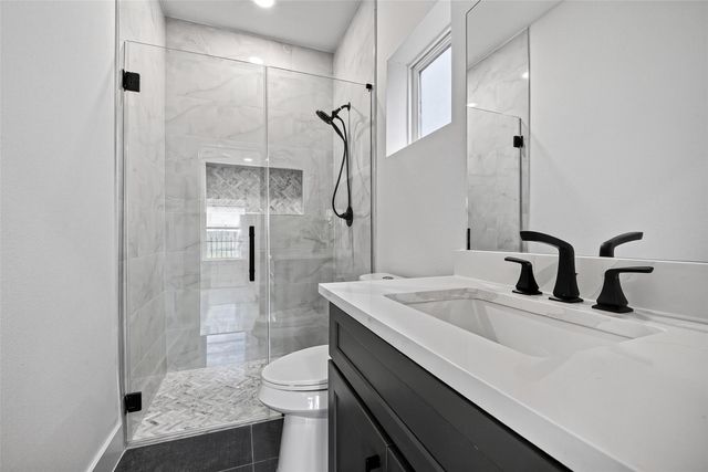 1107 Wilson St, Houston, TX 77019