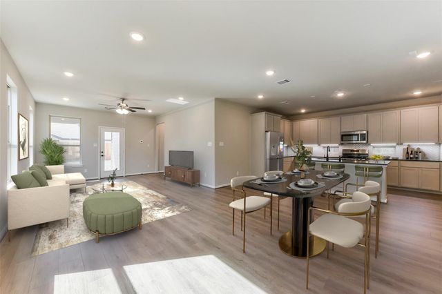 4214 Red Cedar Ring Lane, Pinehurst, TX 77362