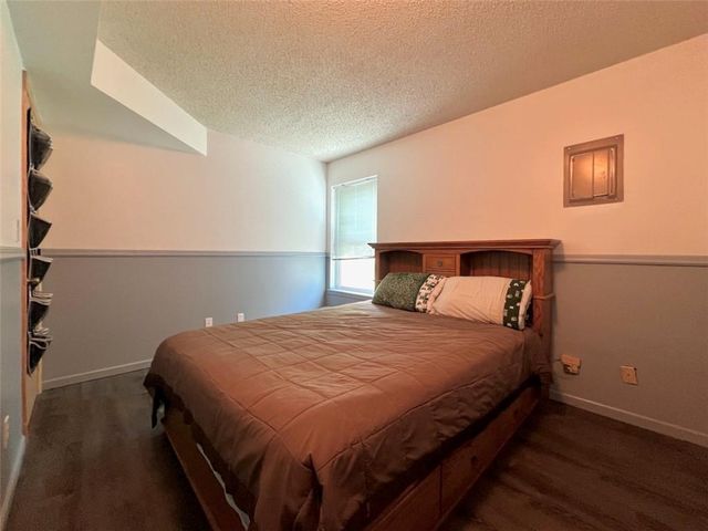 3017 W 23rd Terrace, Lawrence, KS 66047