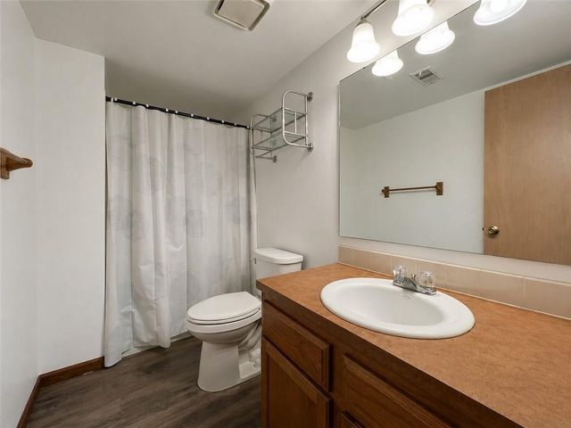 3017 W 23rd Terrace, Lawrence, KS 66047