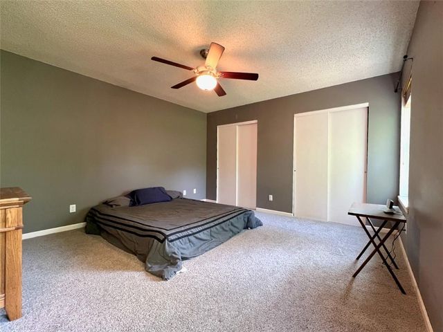 3017 W 23rd Terrace, Lawrence, KS 66047