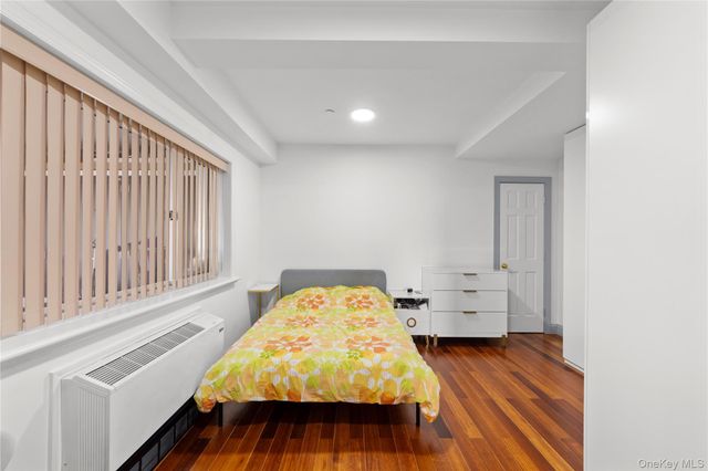 43-18 Main Street 12A, Flushing, NY 11355