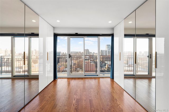 43-18 Main Street 12A, Flushing, NY 11355