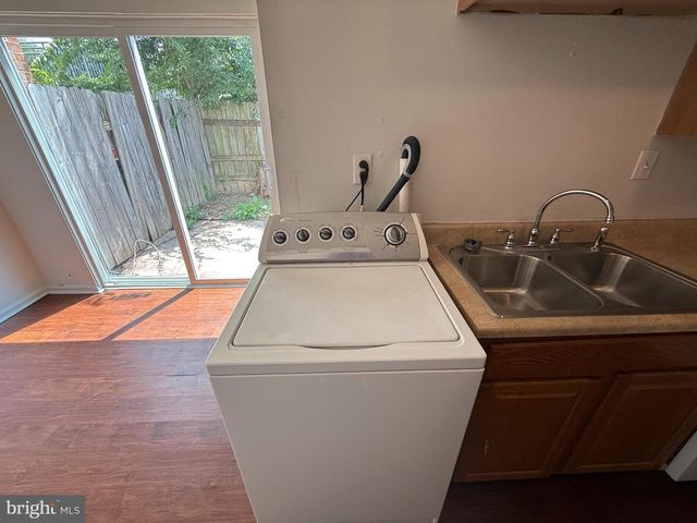 110 HUGHEY CT, Fredericksburg, VA 22401