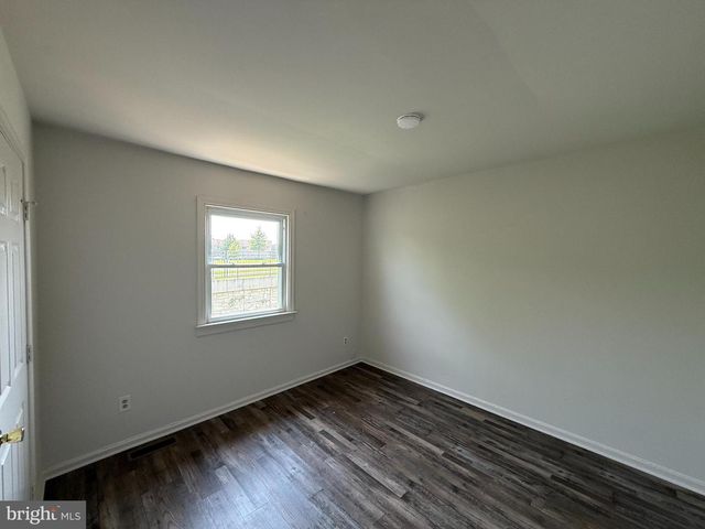 110 HUGHEY CT, Fredericksburg, VA 22401