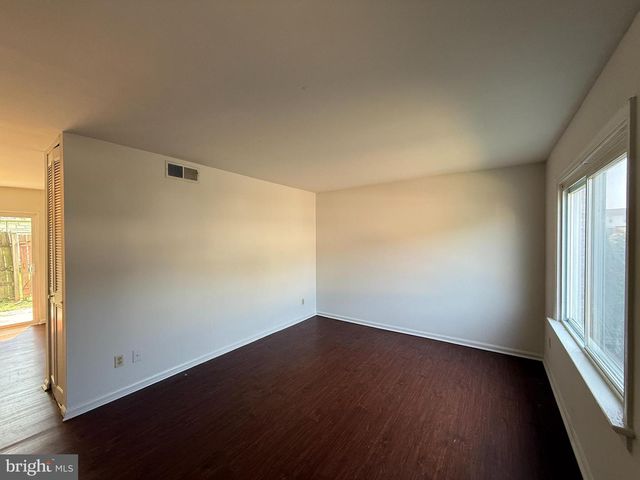 110 HUGHEY CT, Fredericksburg, VA 22401