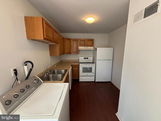 110 HUGHEY CT, Fredericksburg, VA 22401