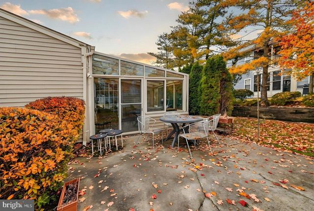 3-A SURREY CT, Monroe Township, NJ 08831