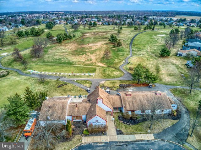 3-A SURREY CT, Monroe Township, NJ 08831