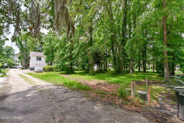 55 James Habersham, Beaufort, SC 29906