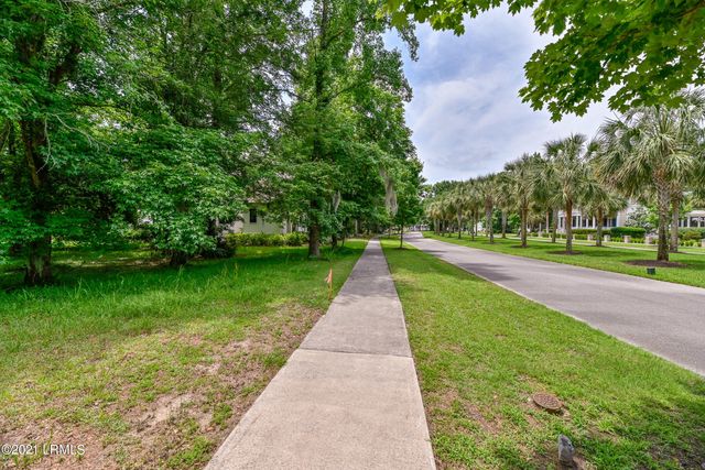 55 James Habersham, Beaufort, SC 29906