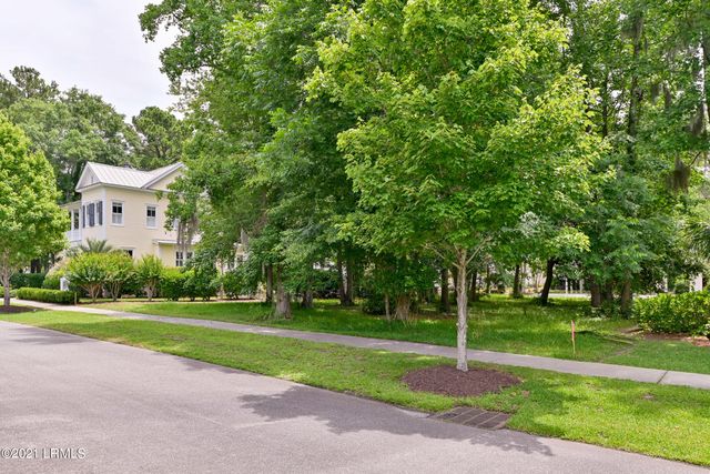 55 James Habersham, Beaufort, SC 29906