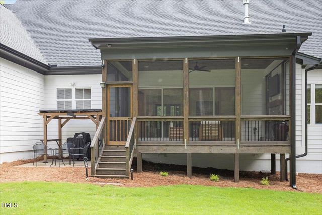 160 Roberson Creek Road, Pittsboro, NC 27312