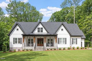 160 Roberson Creek Road, Pittsboro, NC 27312