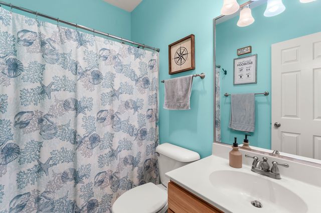 353 Georgetown Place, Norwalk, IA 50211