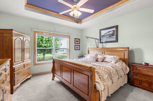 353 Georgetown Place, Norwalk, IA 50211