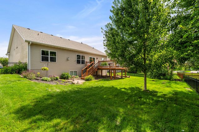 353 Georgetown Place, Norwalk, IA 50211