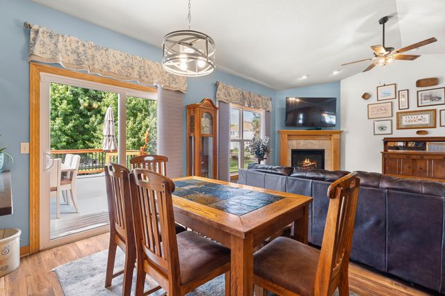353 Georgetown Place, Norwalk, IA 50211