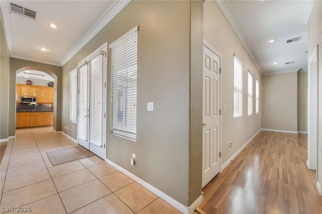 7876 Galloping Hills Street, Las Vegas, NV 89113