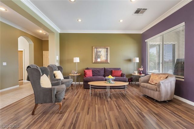 7876 Galloping Hills Street, Las Vegas, NV 89113