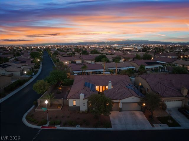 7876 Galloping Hills Street, Las Vegas, NV 89113