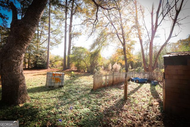 47 Childrees Road, Thomaston, GA 30286