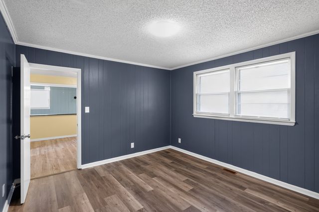 736 Roman Dr, Nashville, TN 37207