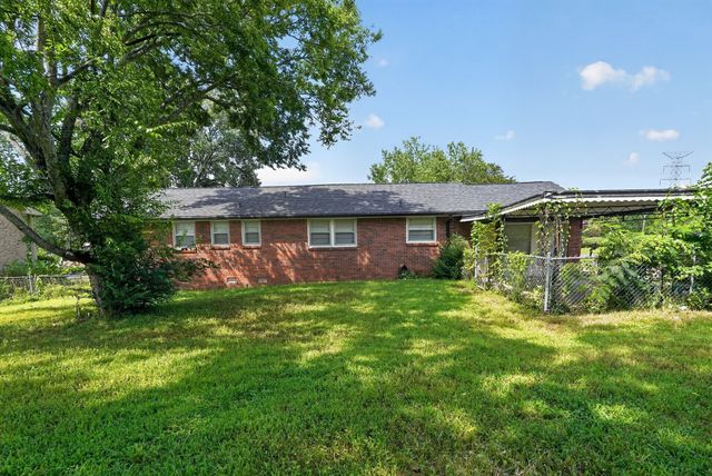 736 Roman Dr, Nashville, TN 37207