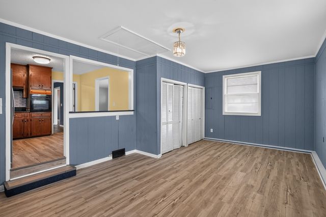 736 Roman Dr, Nashville, TN 37207