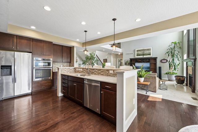 727 Regency Bend, Delaware, OH 43015