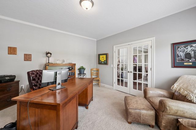 727 Regency Bend, Delaware, OH 43015