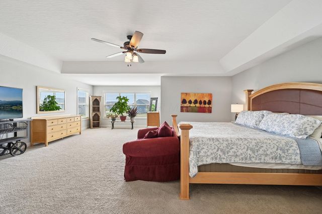 727 Regency Bend, Delaware, OH 43015