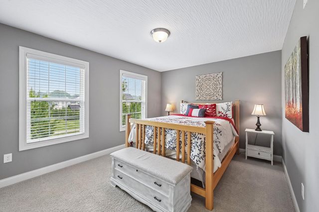 727 Regency Bend, Delaware, OH 43015