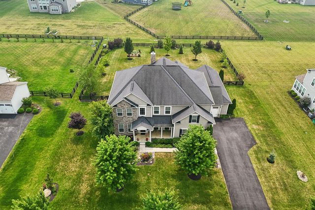 727 Regency Bend, Delaware, OH 43015
