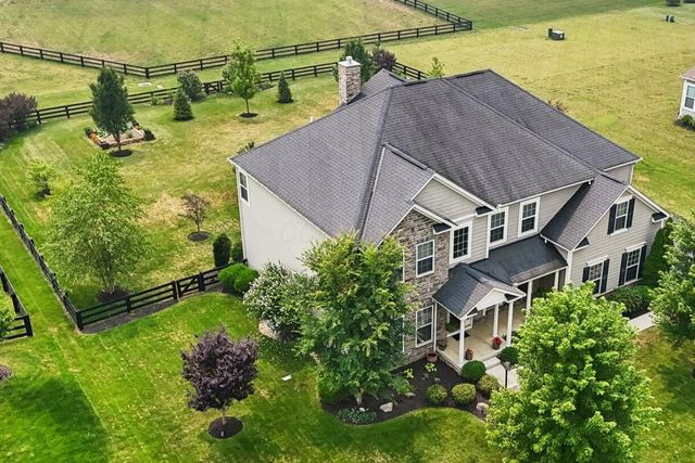 727 Regency Bend, Delaware, OH 43015