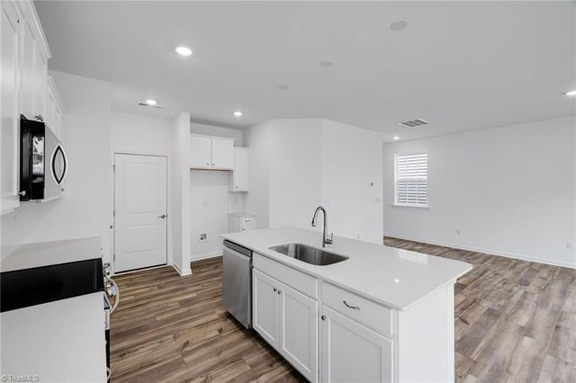 5295 Amaryllis Way, Winston-salem, NC 27104