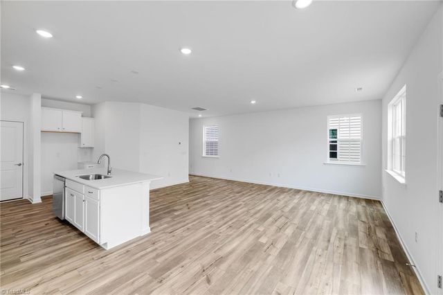 5295 Amaryllis Way, Winston-salem, NC 27104