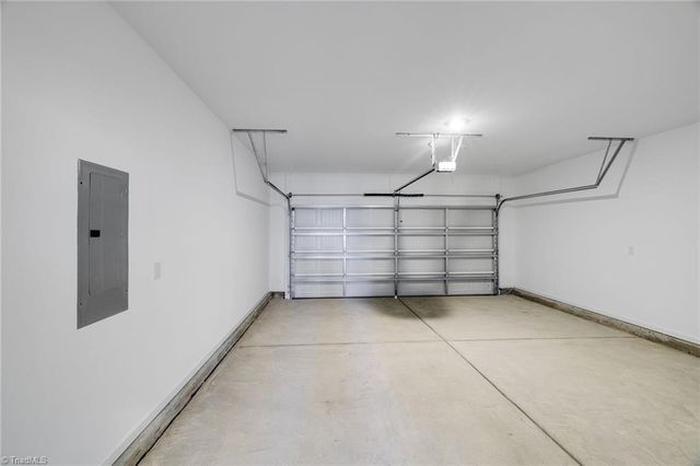 5295 Amaryllis Way, Winston-salem, NC 27104