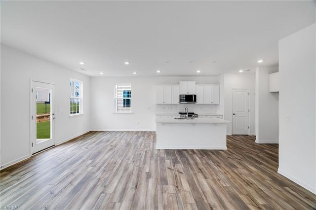 5295 Amaryllis Way, Winston-salem, NC 27104