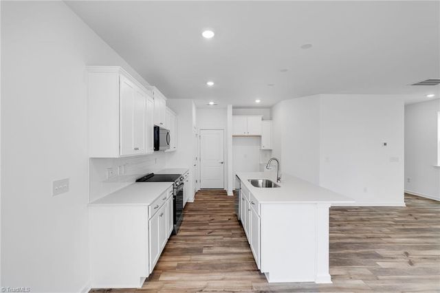 5295 Amaryllis Way, Winston-salem, NC 27104