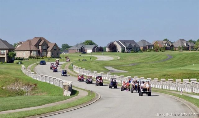 2021 Prestwick Place, Henryville, IN 47126