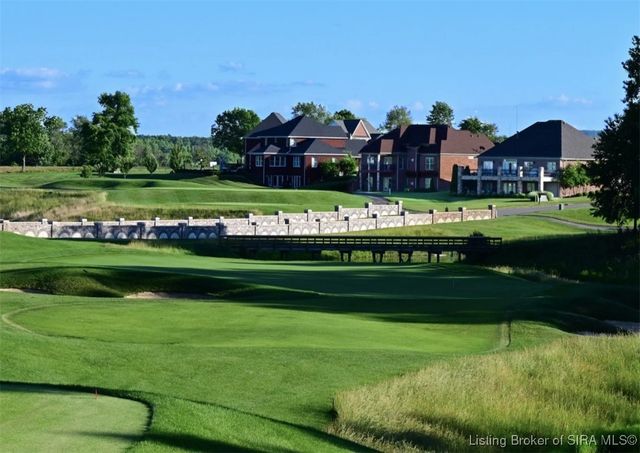 2021 Prestwick Place, Henryville, IN 47126