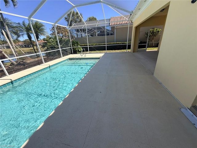 4048 Trinidad WAY, Naples, FL 34119